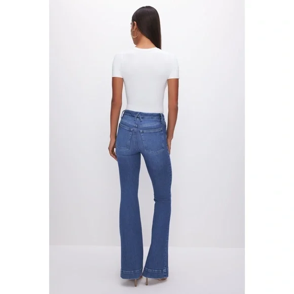 Good American Good Legs Flare Jeans Blue843 8 - Picture 3 of 14